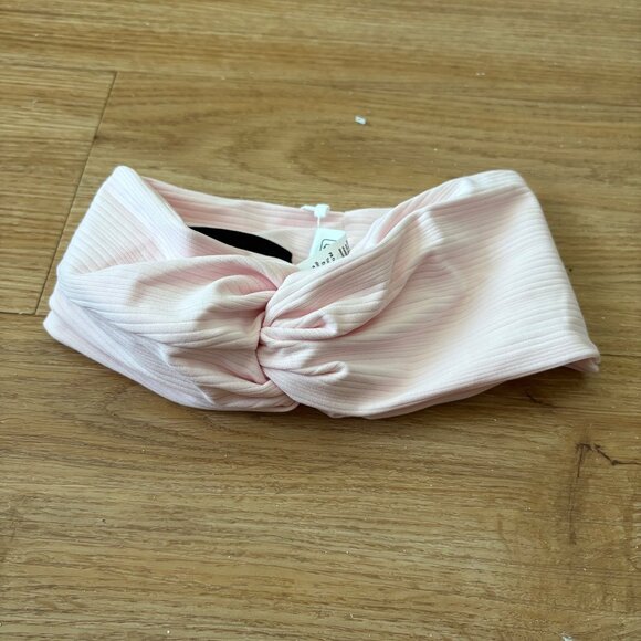 Lululemon Athletic Ribbed Nulu Twist Front Headband Strawberry Milkshake NWT - Picture 1 of 6